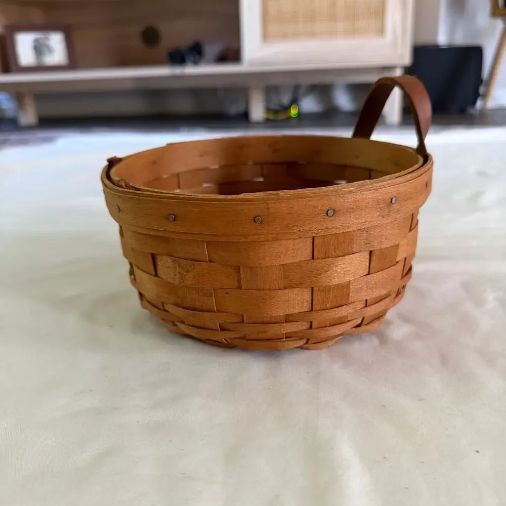 Vintage Longaberger Round ~6 inch Basket Handles Cottagecore 90s 1991